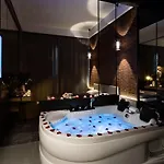 Starowiślna Vip Jacuzzi *