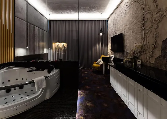 Starowislna Vip Jacuzzi * كراكوفيا