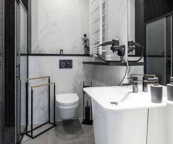 شقة Starowislna Vip Jacuzzi كراكوفيا