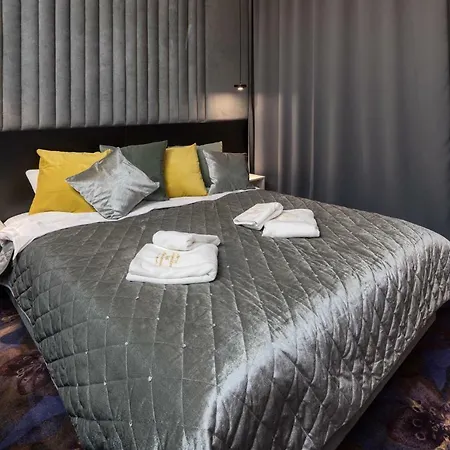 Starowislna Vip Jacuzzi Lägenhet *